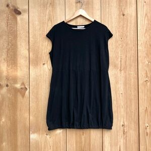 Bryn Walker Black Gathered Hem Sleeveless Top Sz Medium